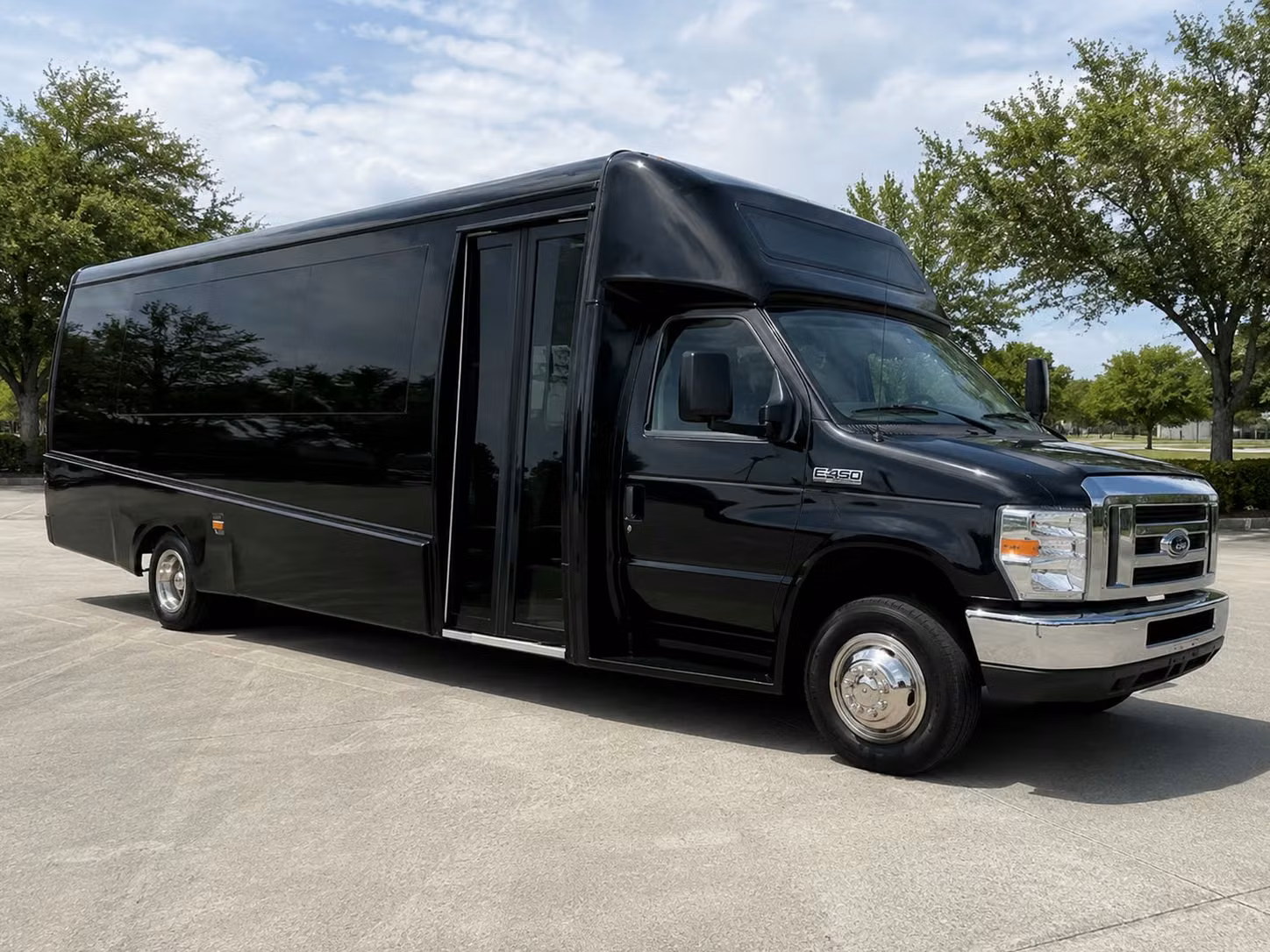 18 passenger minibus