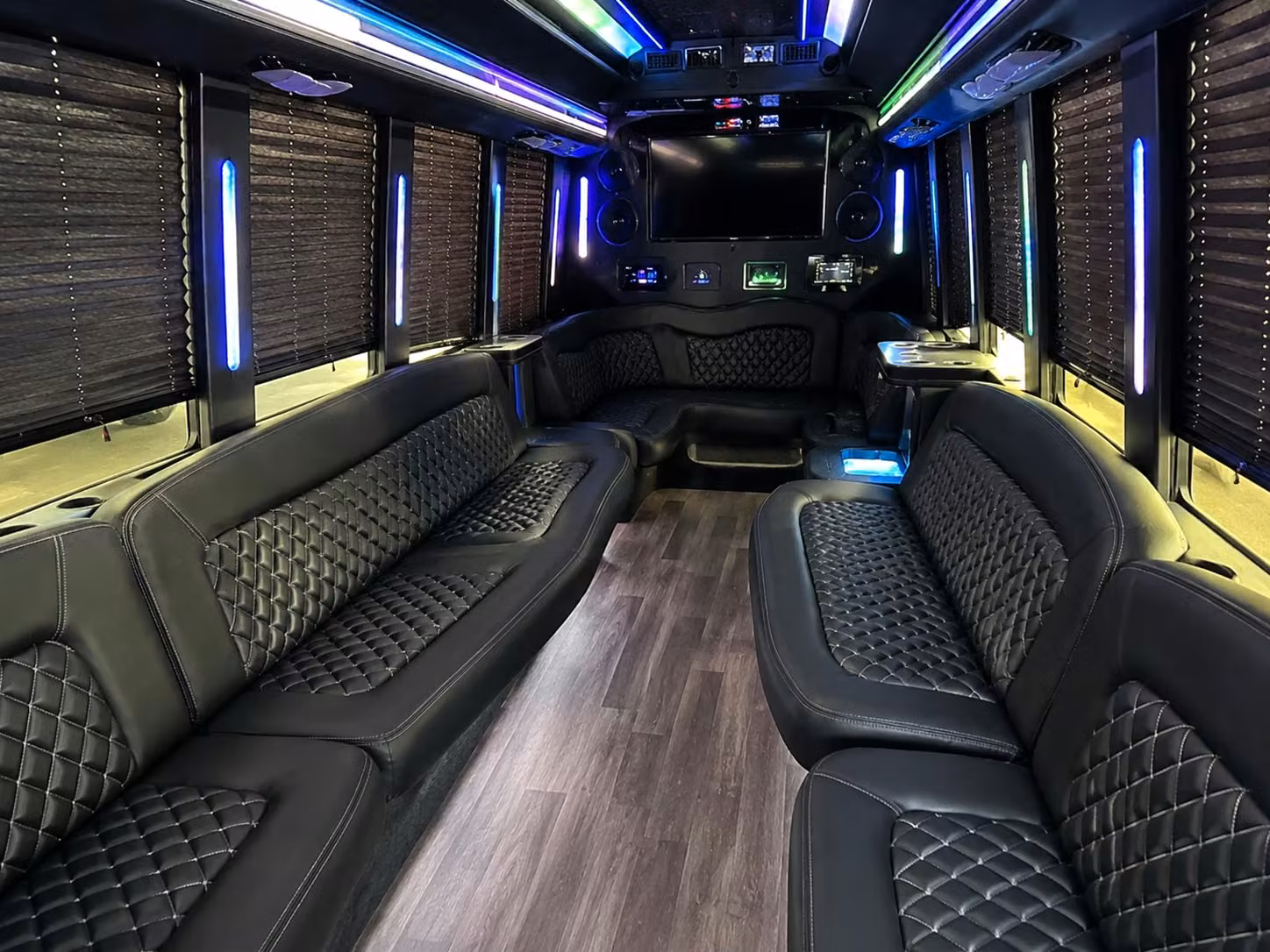 party buses and minibuses for ku athletics tailgates and pregame events